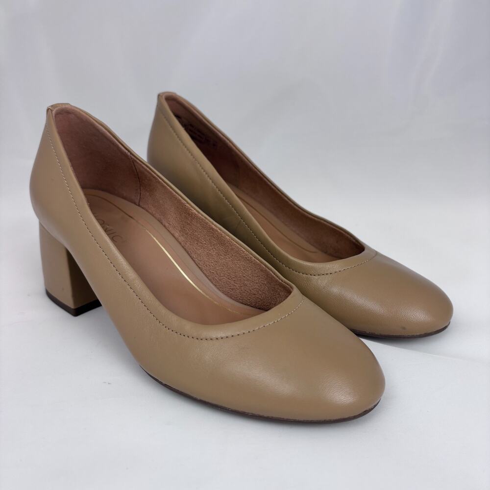 Vionic Shoes Womens 6 Camel Leather Carmel Block Heel Pumps Round Toe Comfort